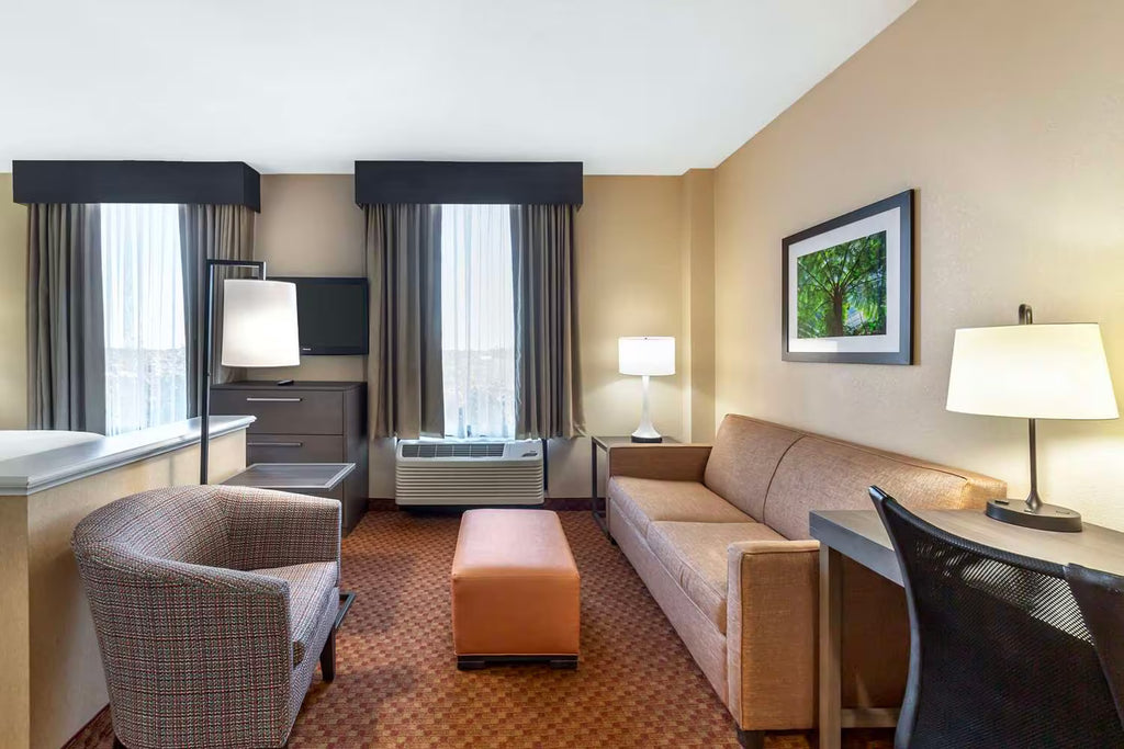 Best Western Plus Kendall Hotel & Suites