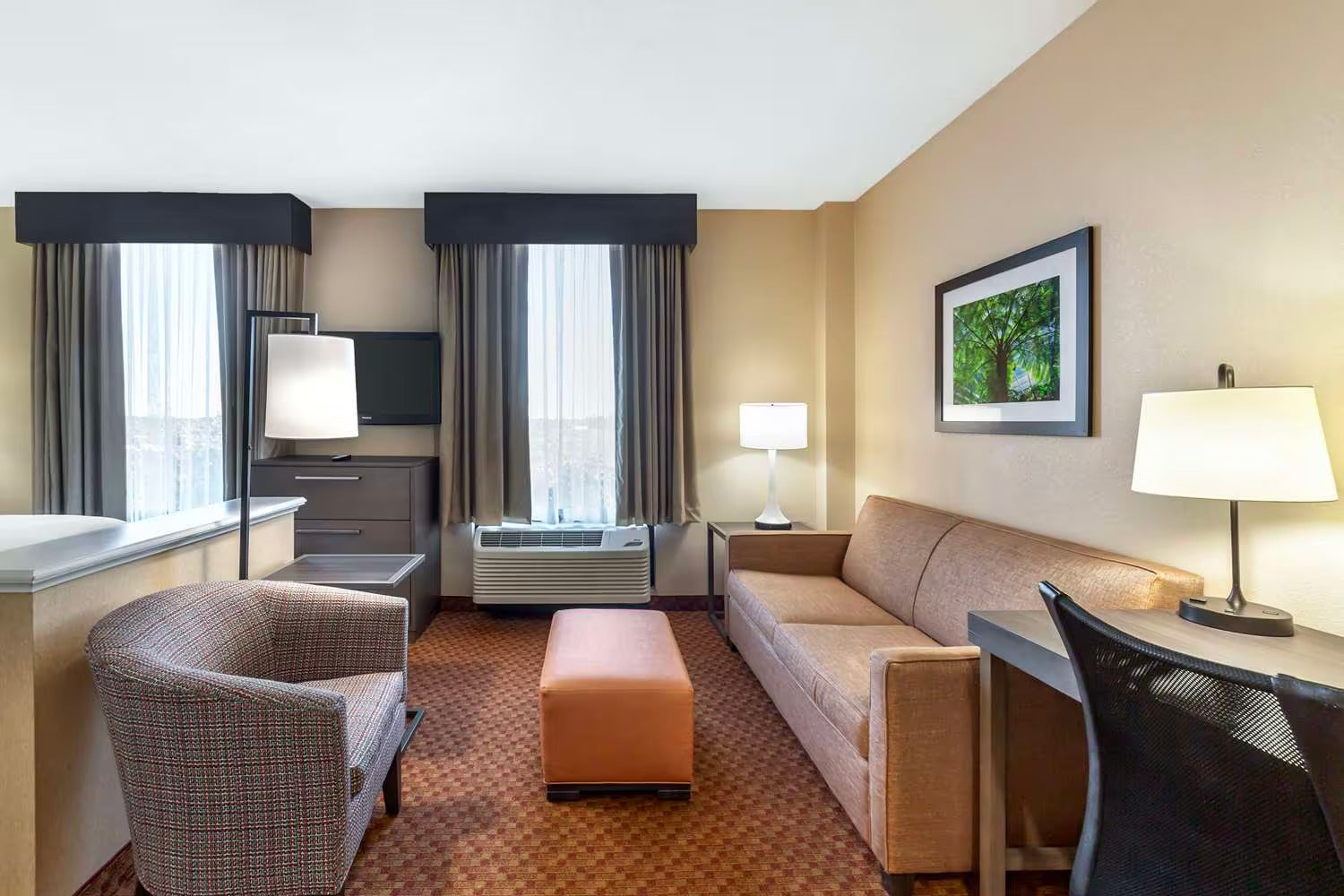 Best Western Plus Kendall Hotel & Suites
