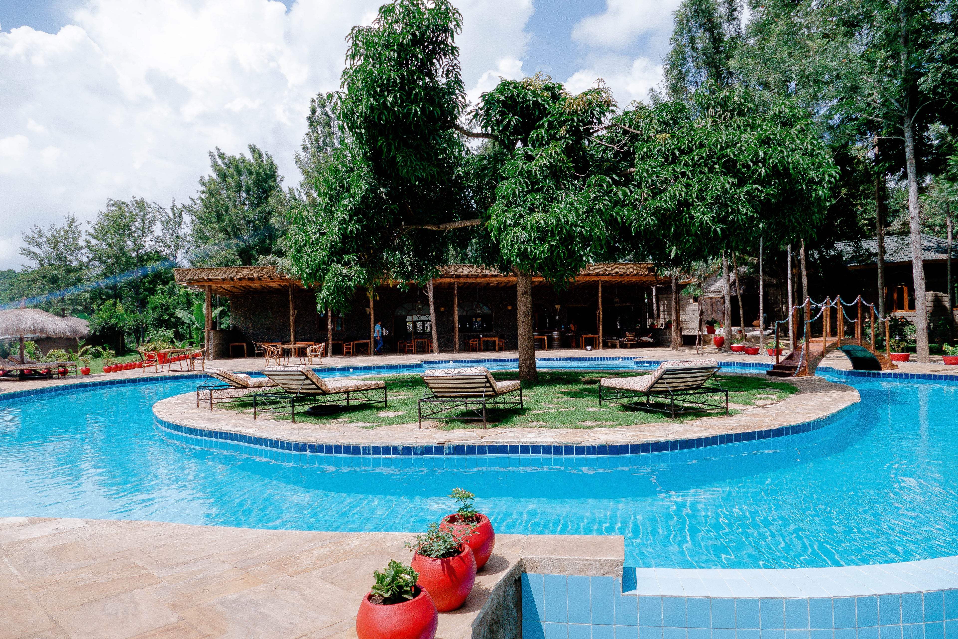 Mtoni pool