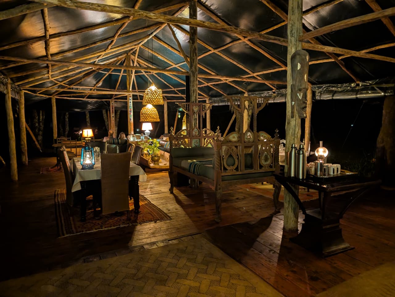 Mess tent by night