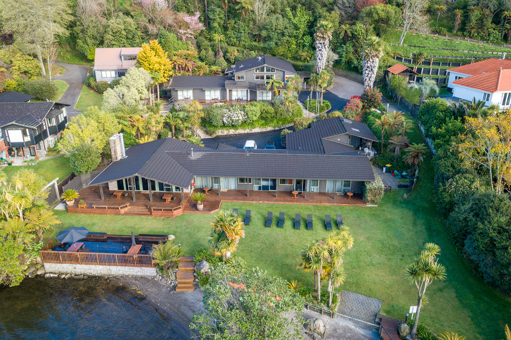 Koura Lodge |  Your Lakeside Escape in Rotorua