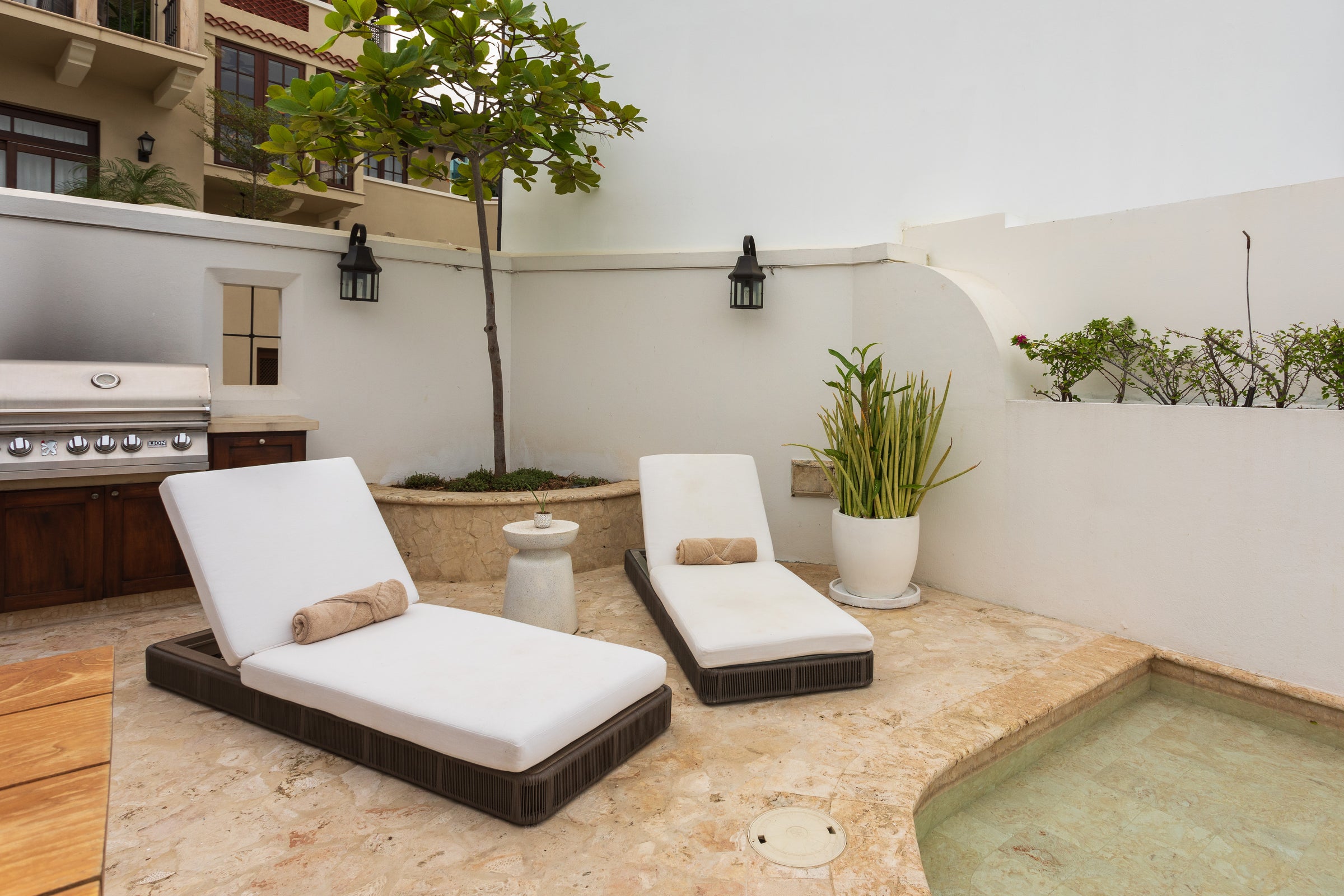 Las Catalinas Doorway | Casa Plumeria | 8 Calle Virginia