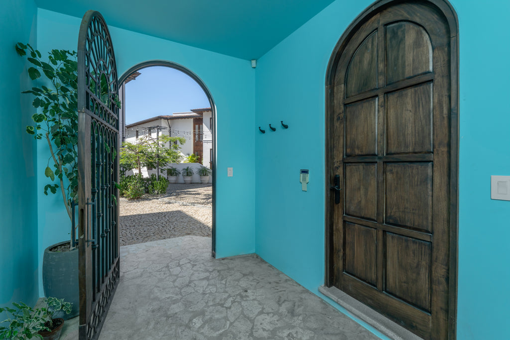Las Catalinas Doorway | Piper Studio | 15 Calle Cartagena