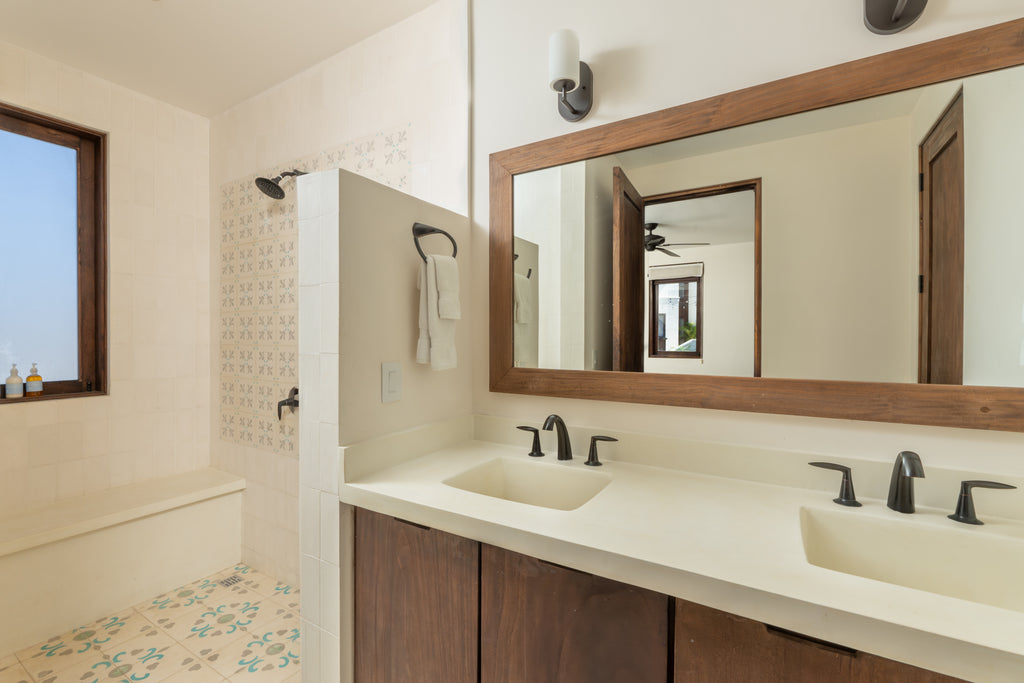 Las Catalinas Doorway | Piper Studio | 15 Calle Cartagena