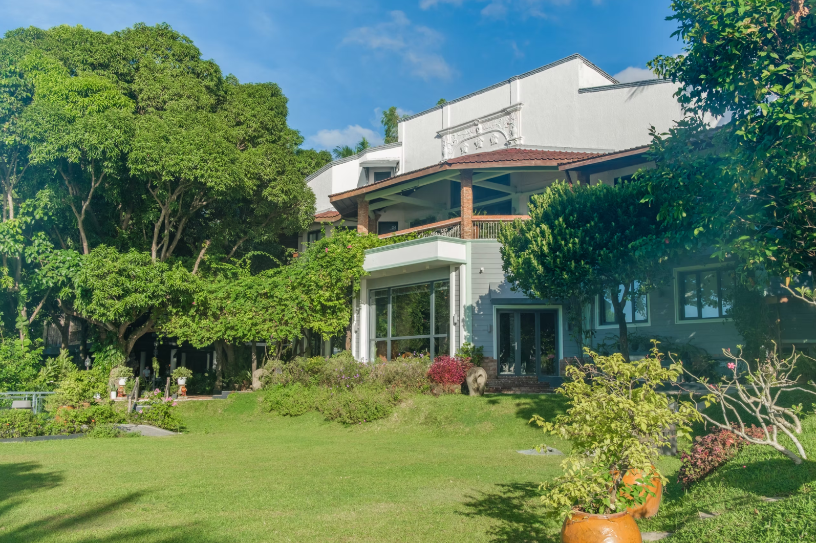 Nuuk Taal Lake Boutique Hotel