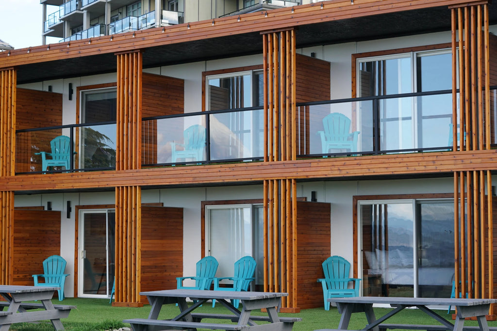 Sea Edge Beachside Hotel