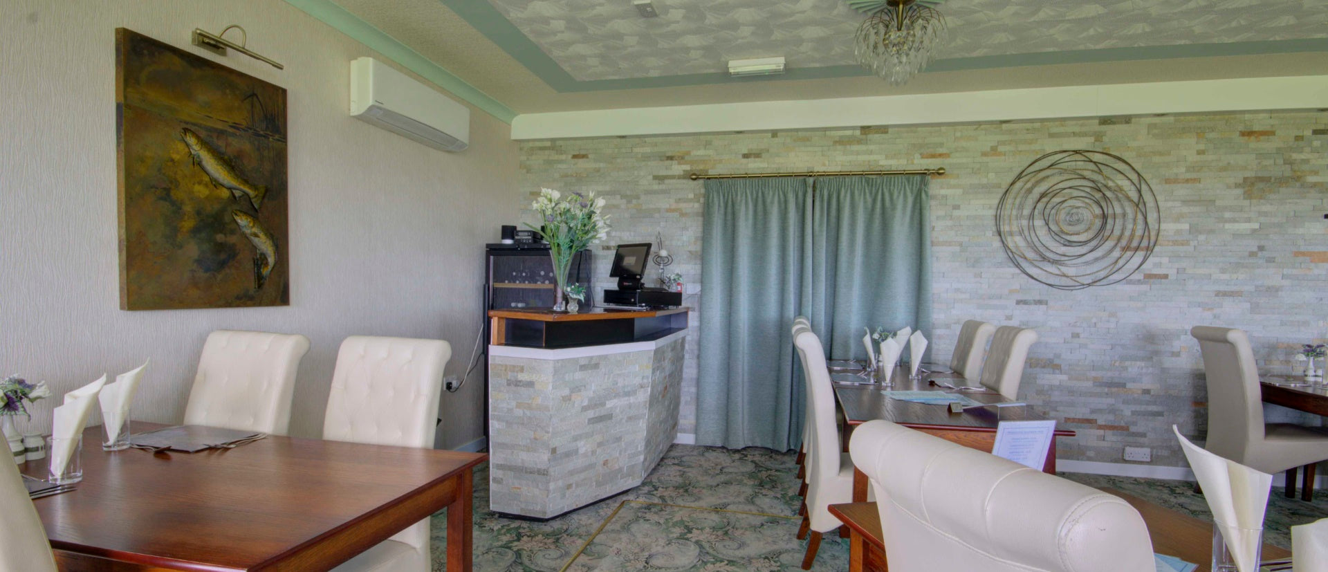Merkister Hotel