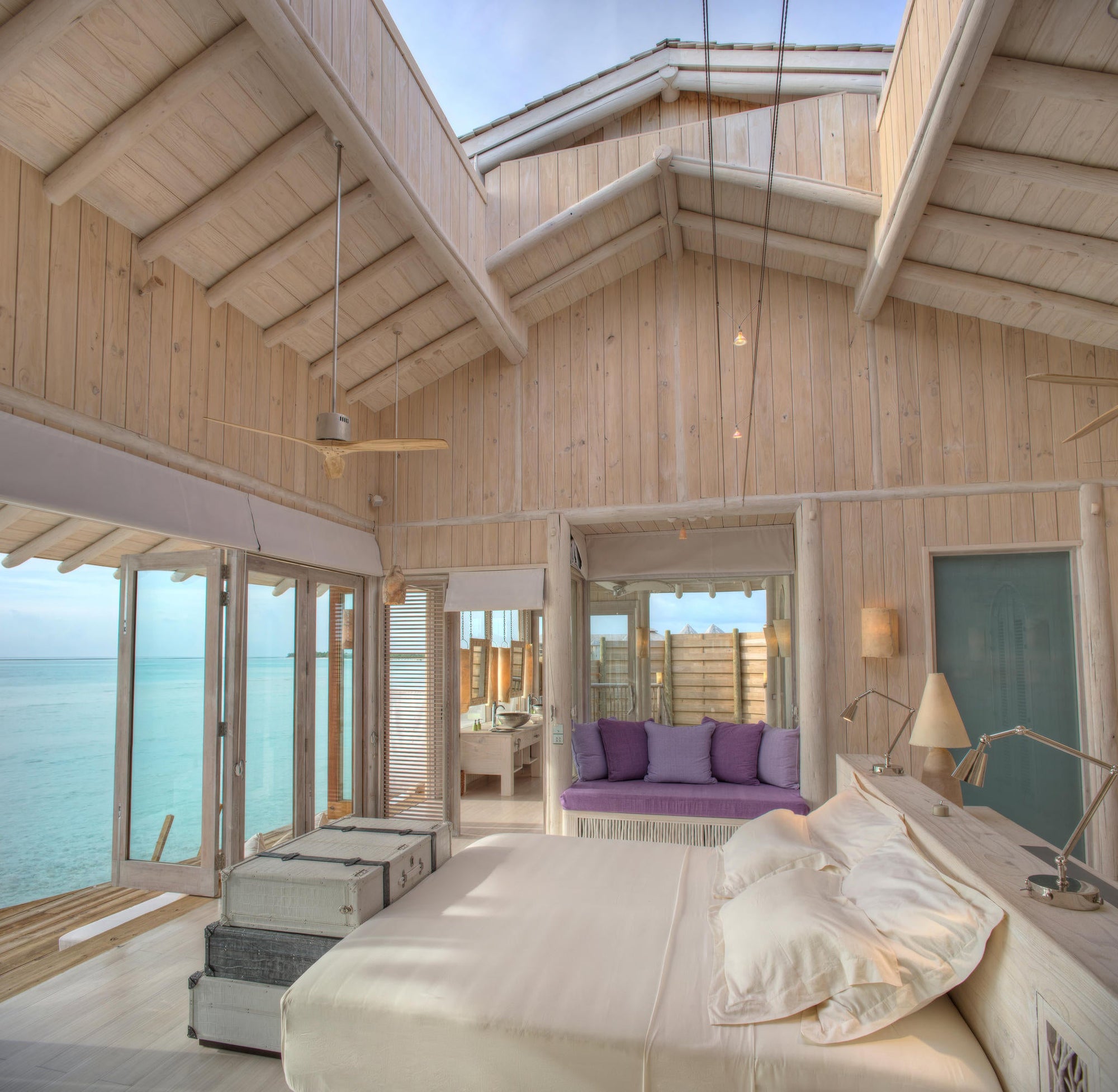 1 Bedroom Water Retreat with slide gallery image 3