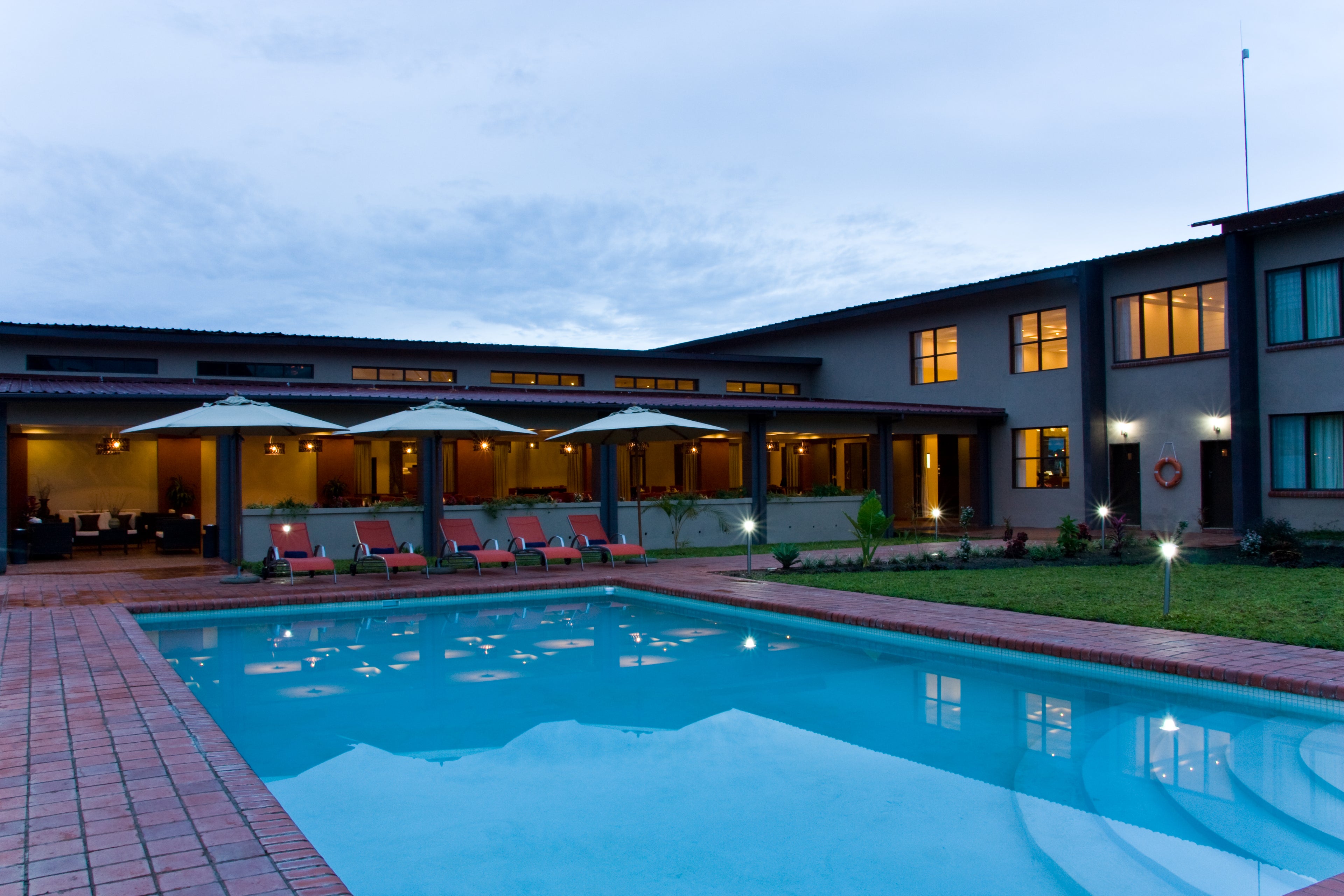 Swimming pool
