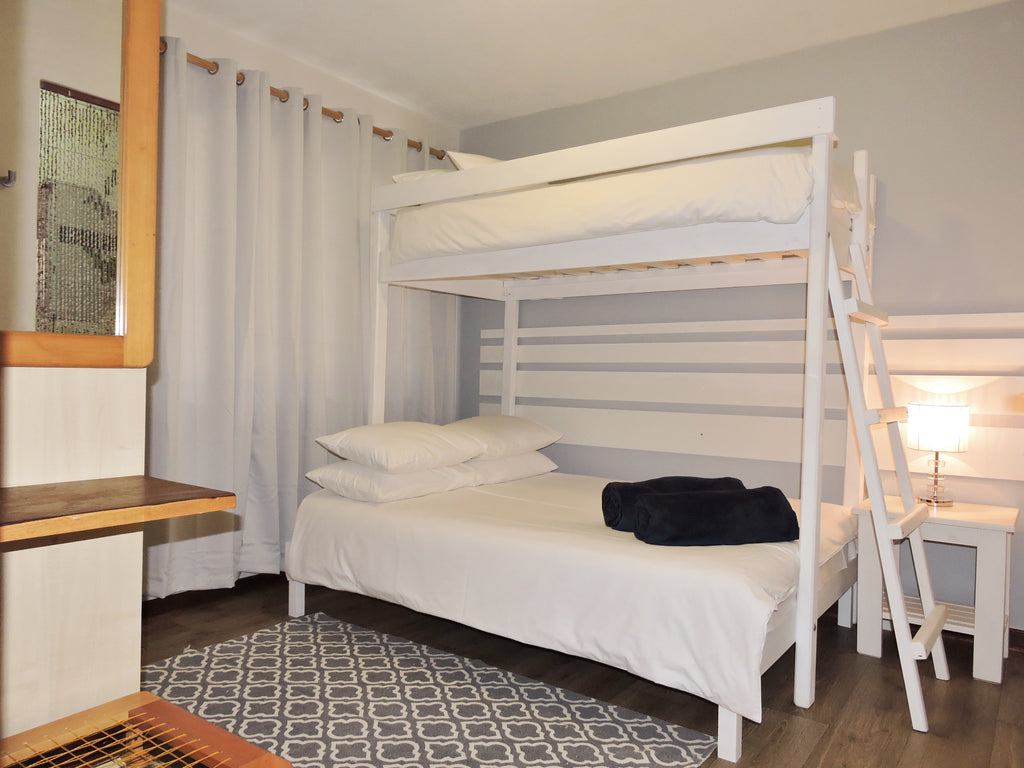 Exousia Self Catering: Second Bedroom
