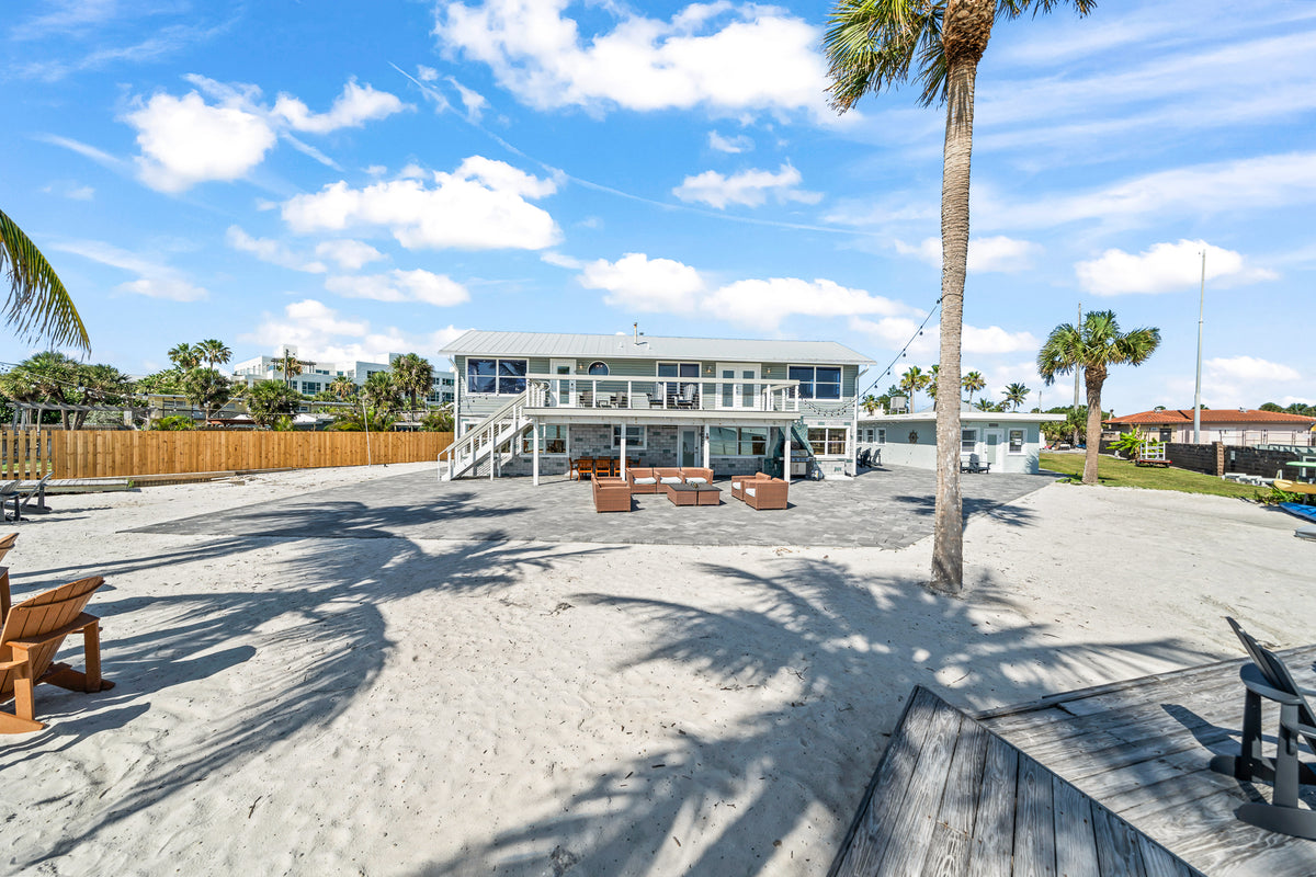 Banana River Resort