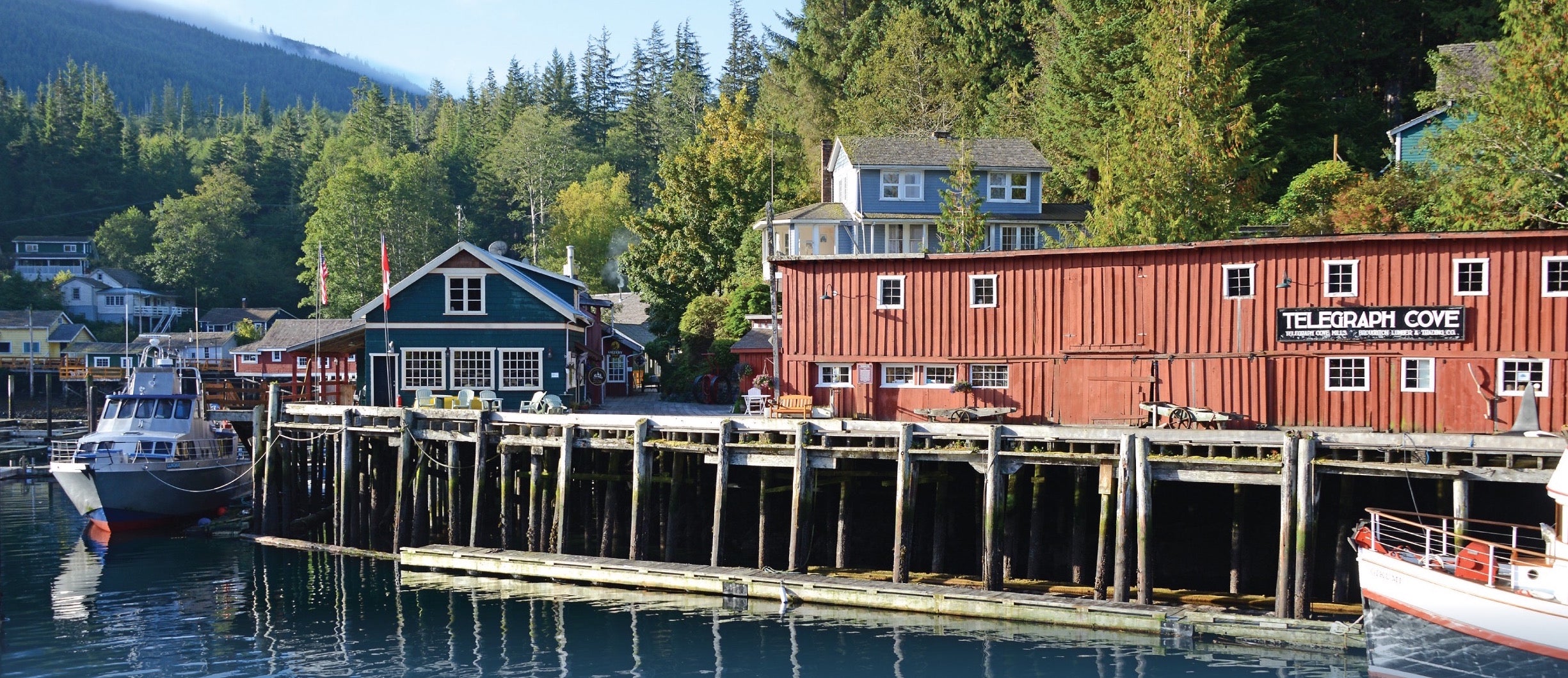 Dockside Suites Telegraph Cove Resort