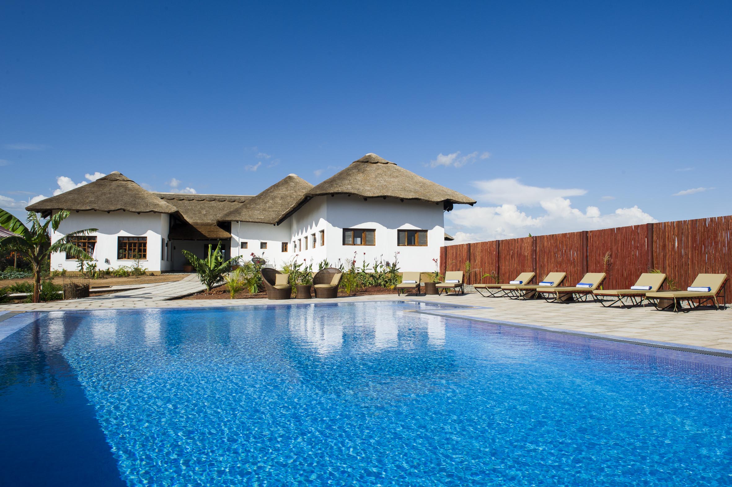 Farm House Valley Lodge