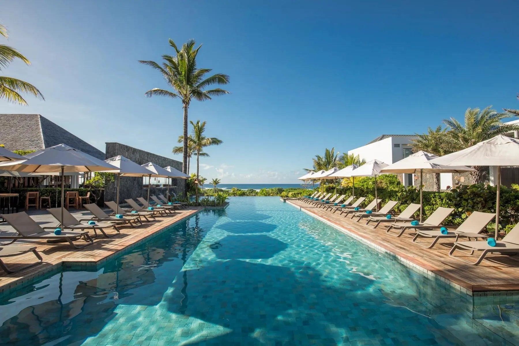 Constance Le Chaland, Blue Bay, Mauritius gallery image 3.