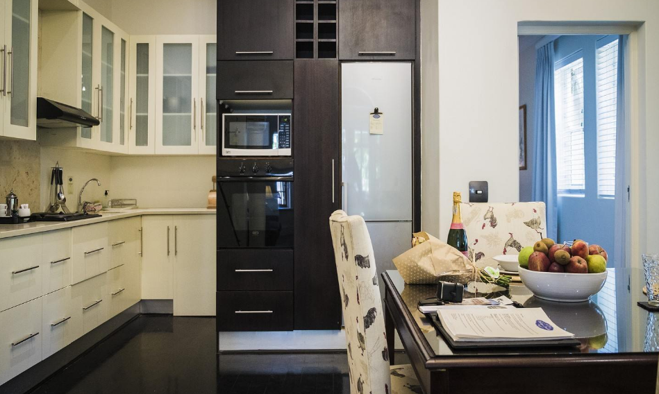 Huguenot Luxury Suite