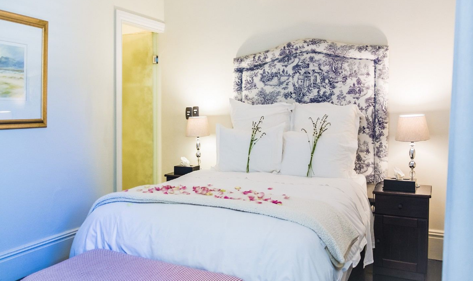Huguenot Luxury Suite