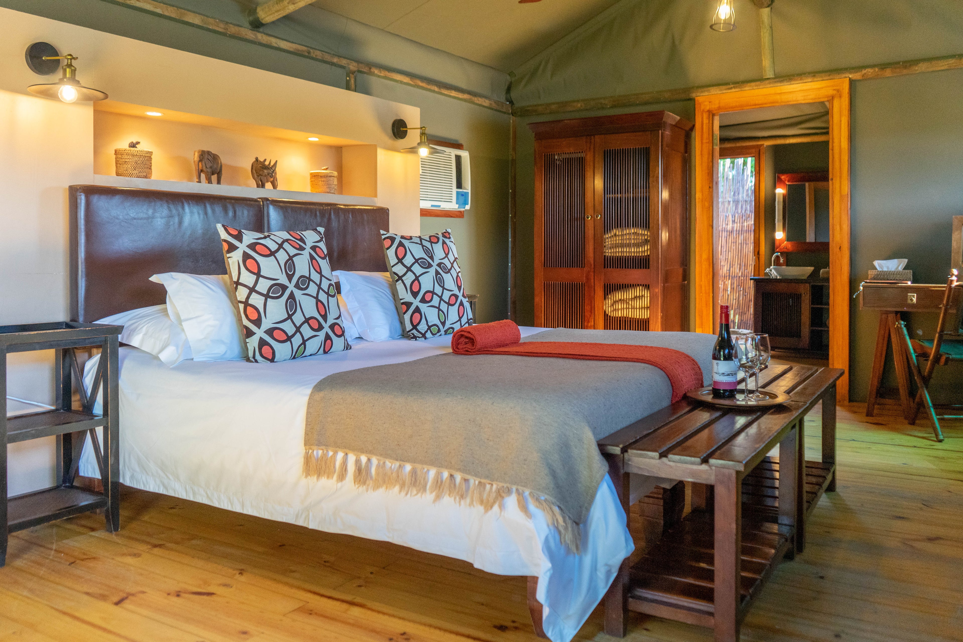 Luxury Waterhole Tent interior