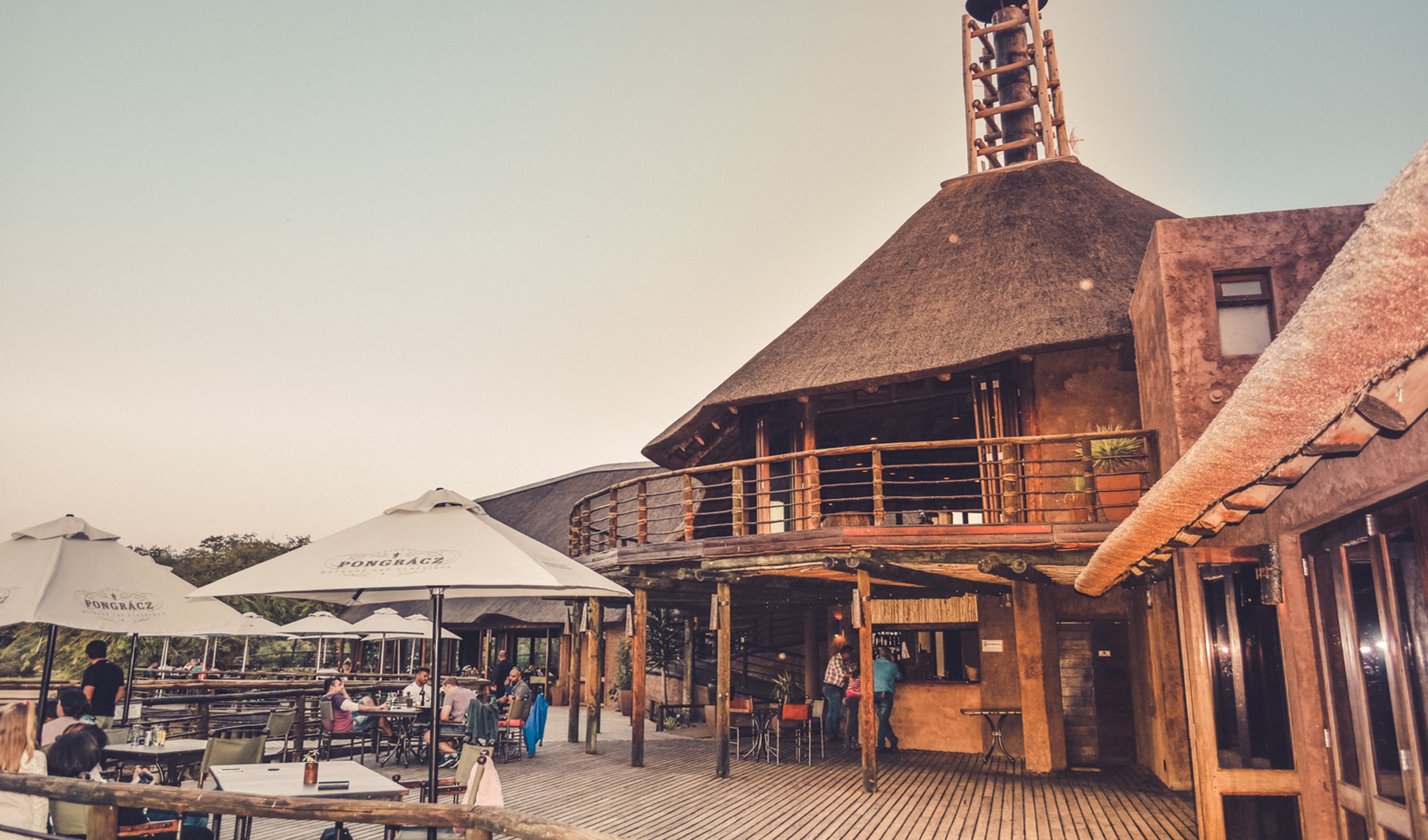 The lodge restaurant and outdoor deck over dam