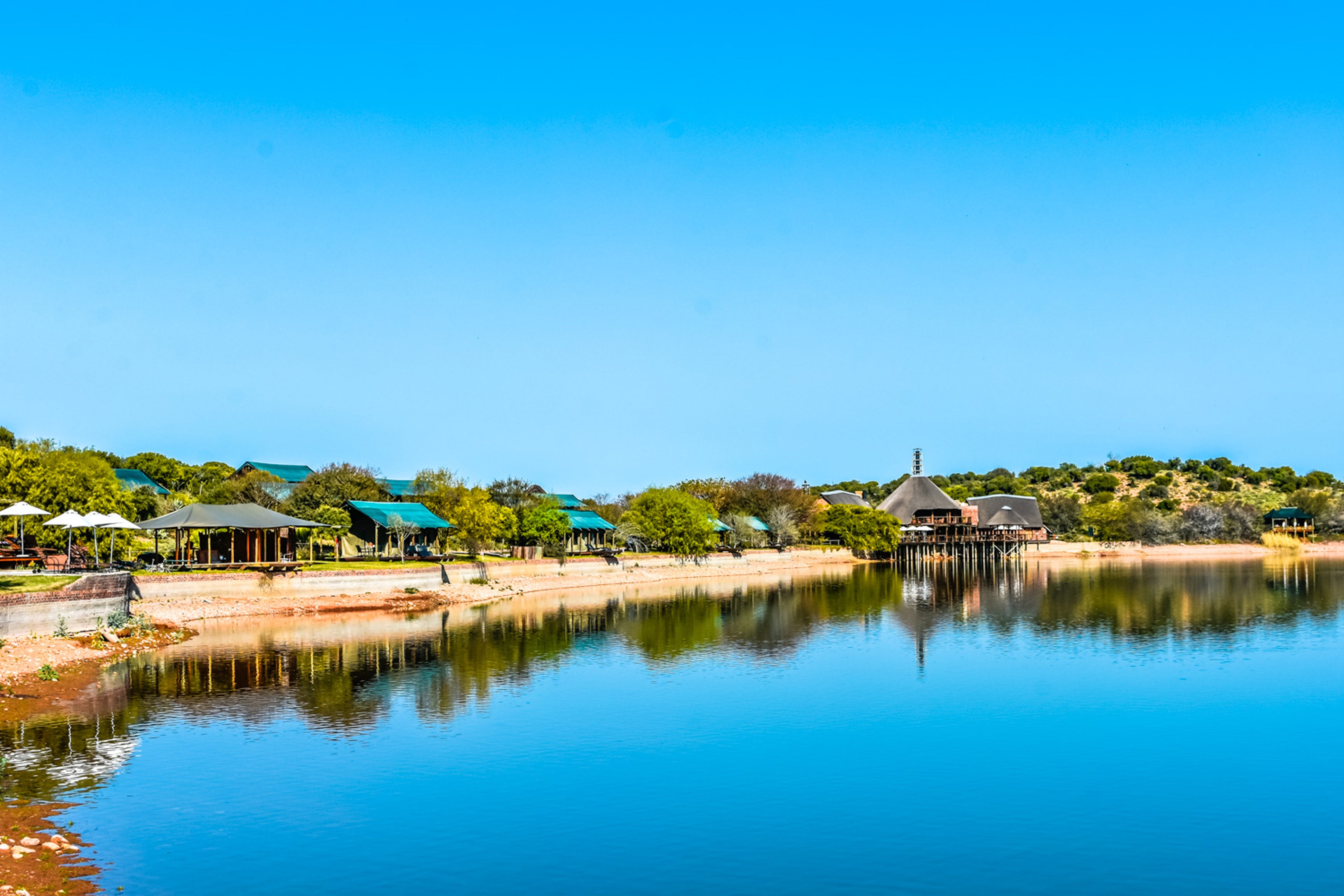The waterfront tents along dam