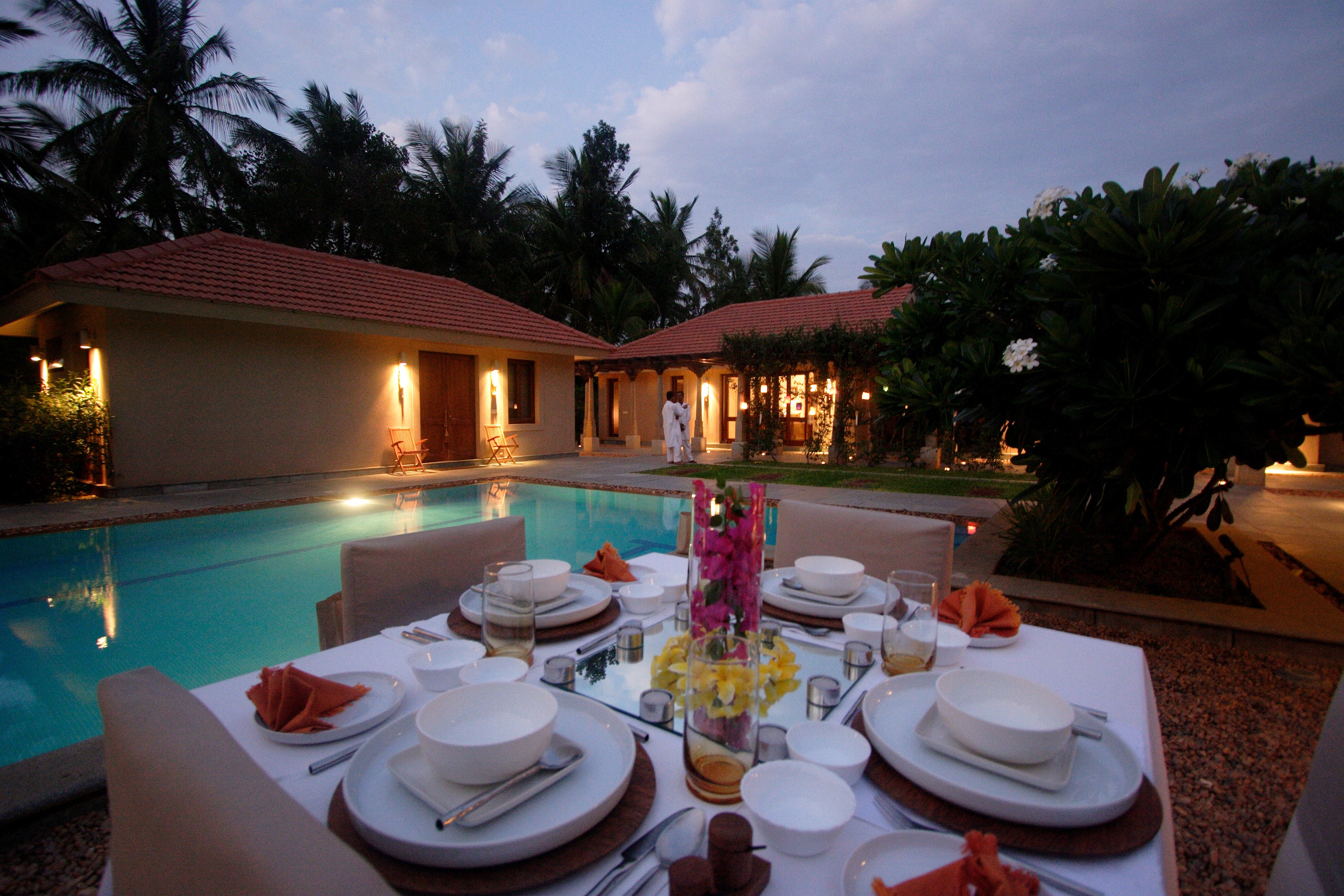 Dinner by the poolside