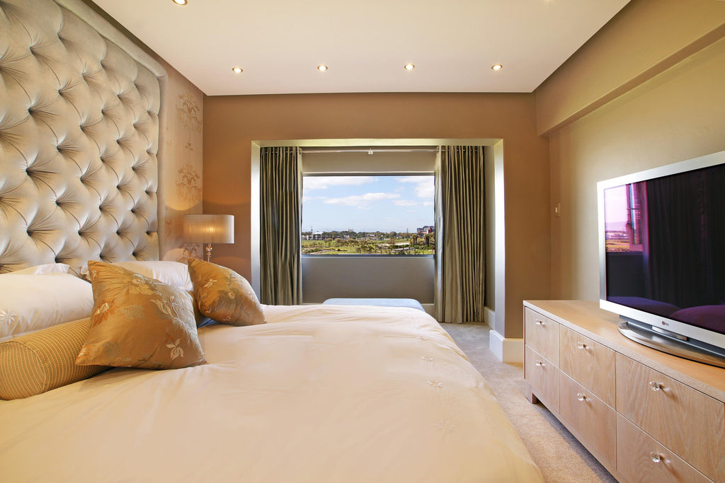 Green Park Views - Bedroom One