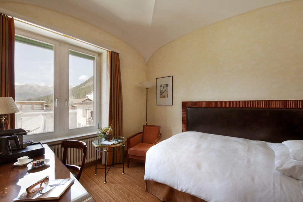 Room gallery image 1.