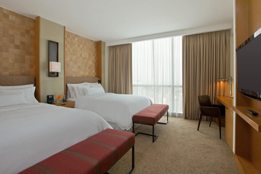 Room gallery image 1.