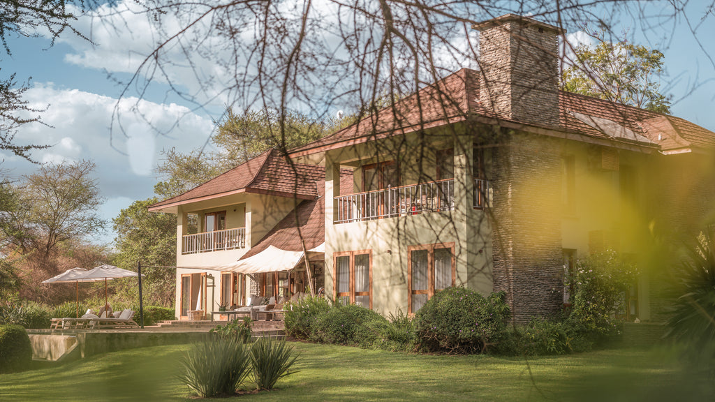 Siringit Villa Exterior
