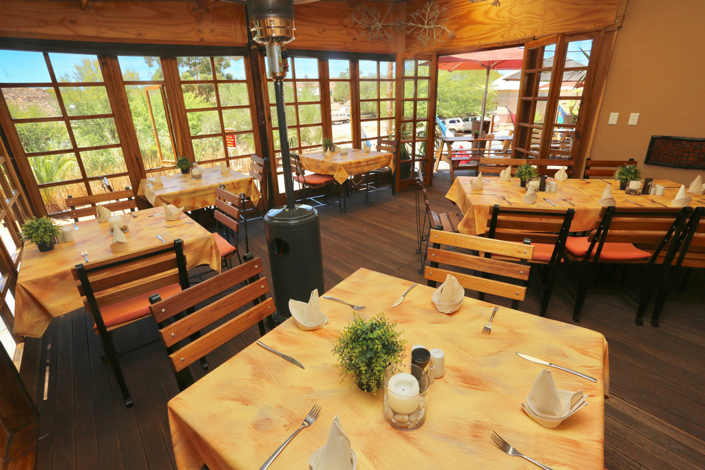 Enclosed dining area on patio