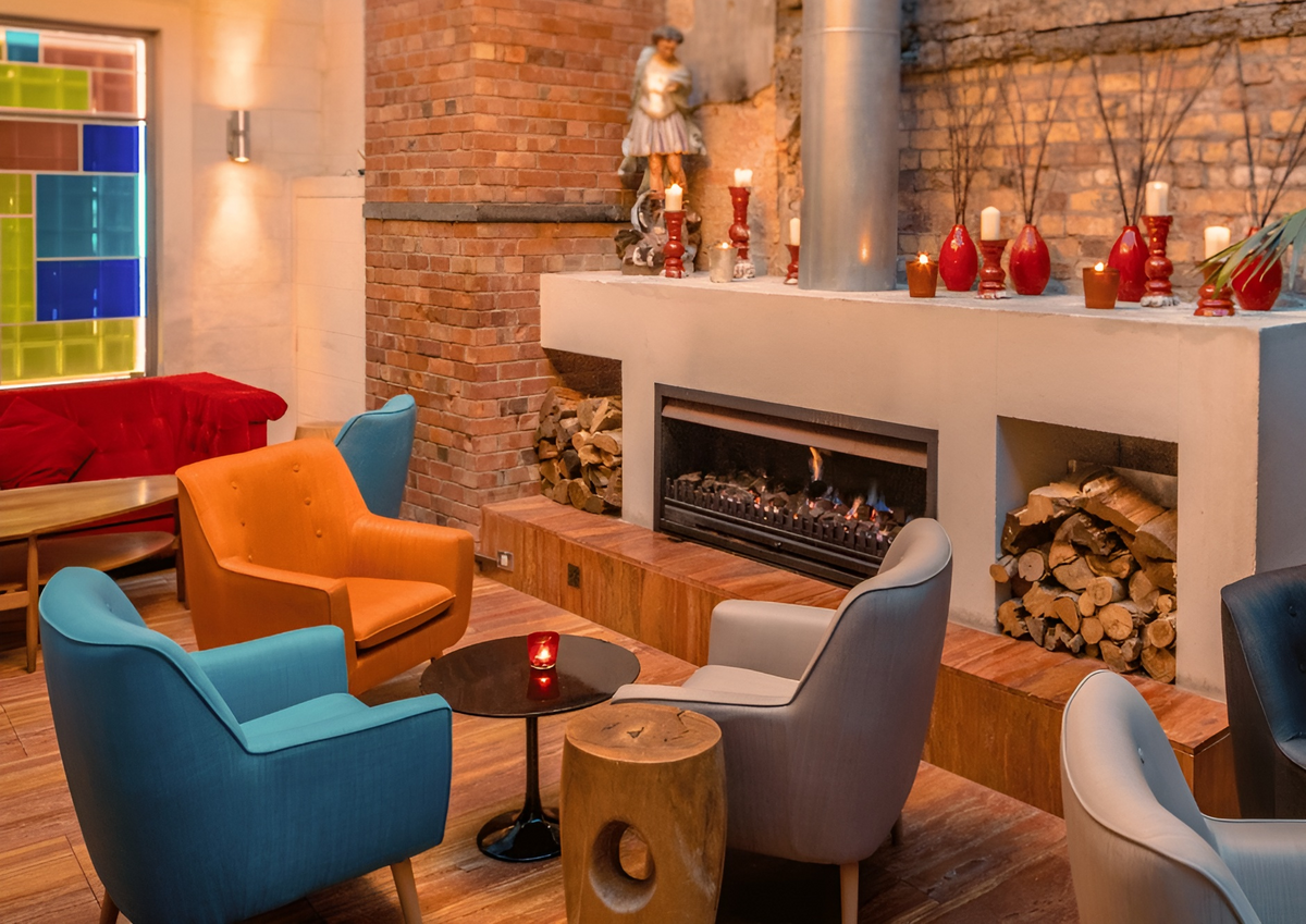 Hotel DeBrett