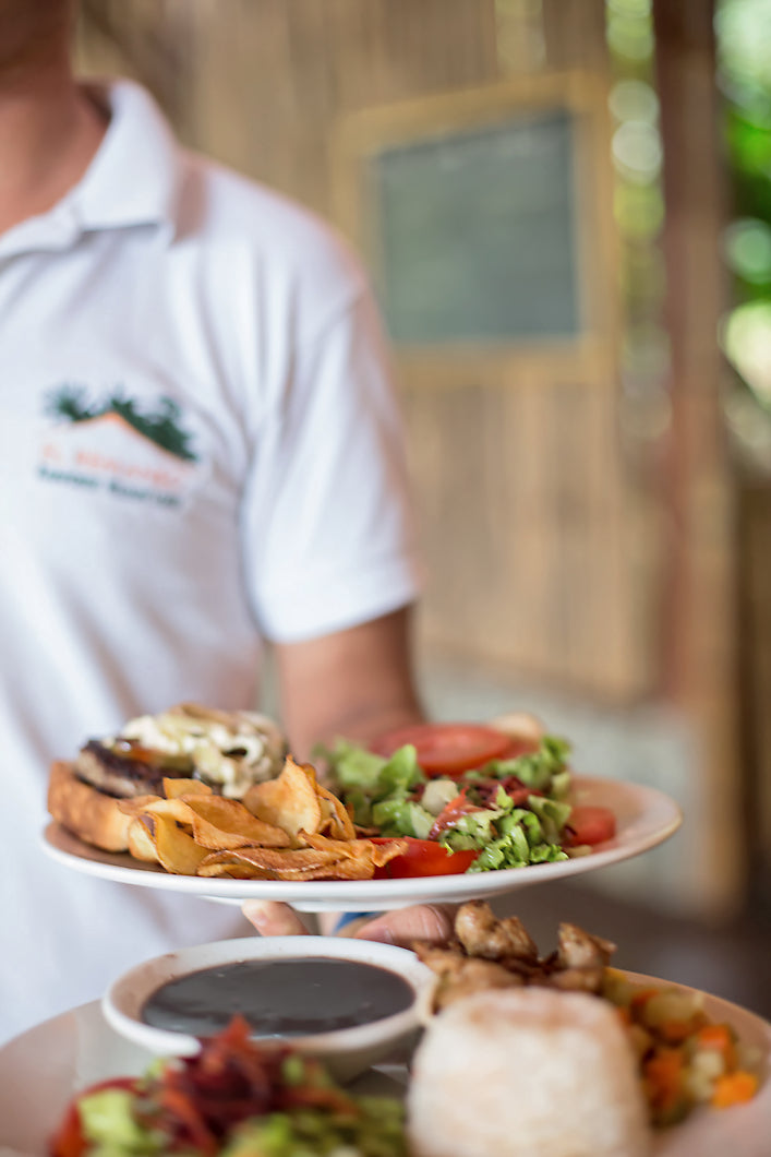 El Remanso Restaurant