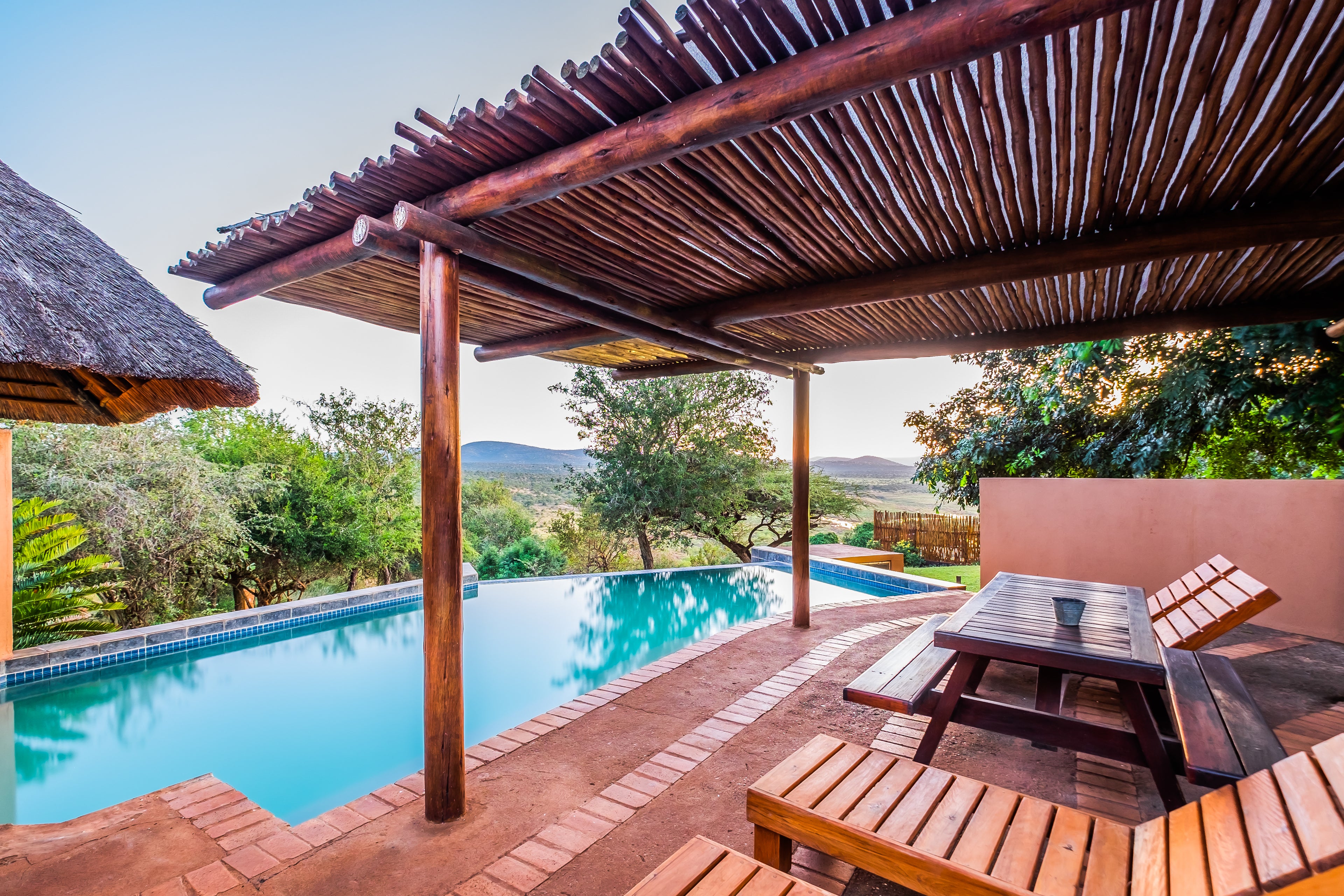 Nkwazi Lake Lodge