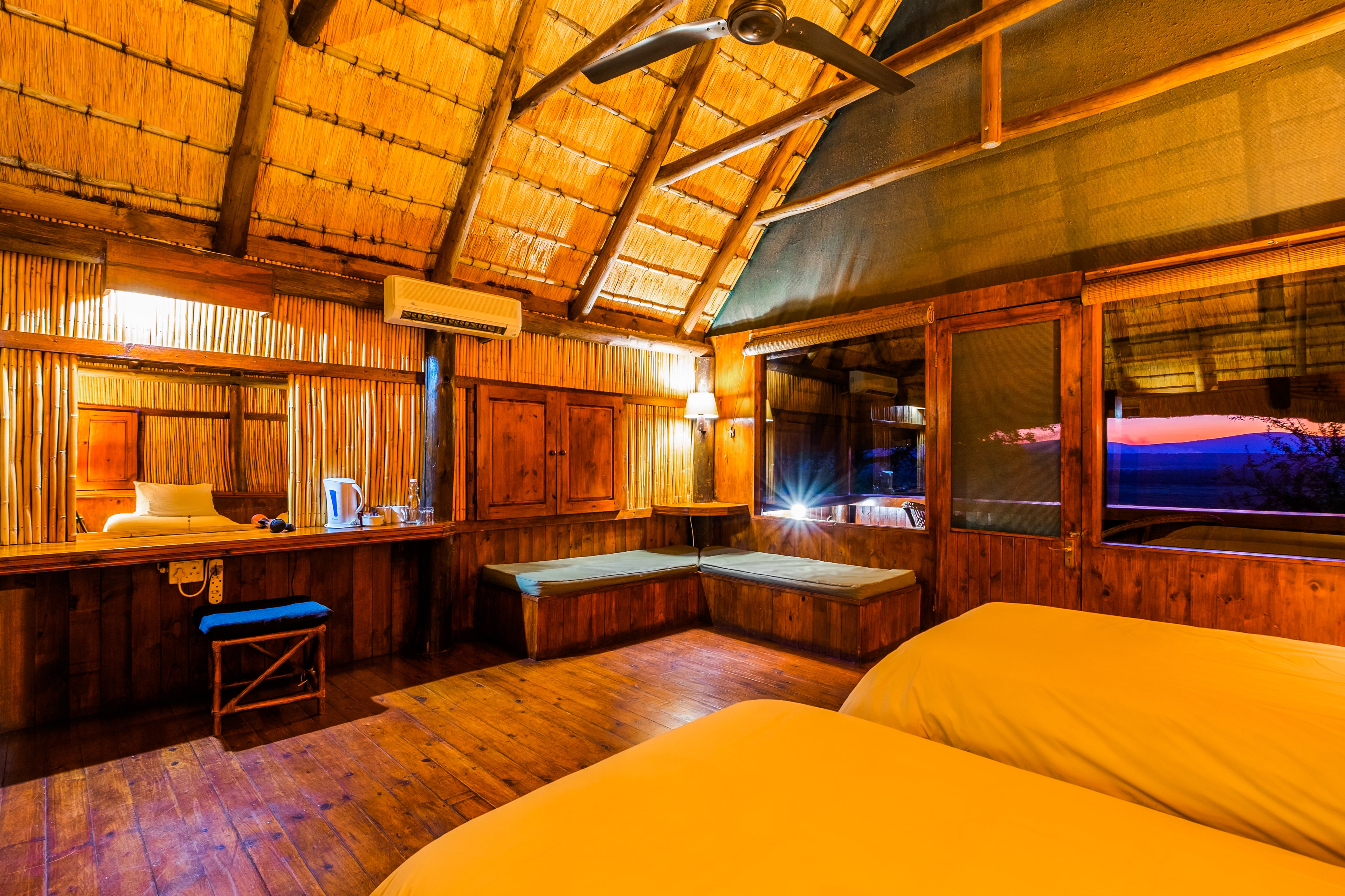 Nkwazi Lake Lodge