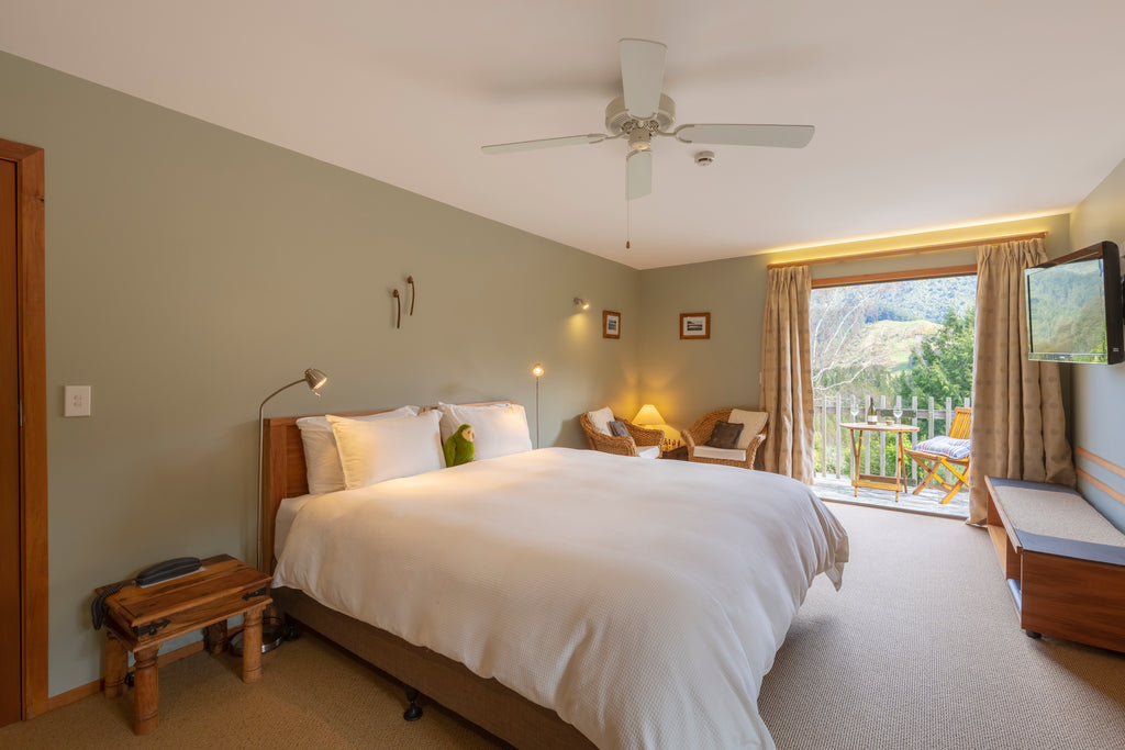 Ensuite Lodge Room