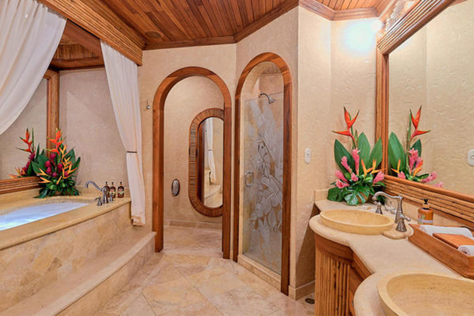Alta Vista Guest Room