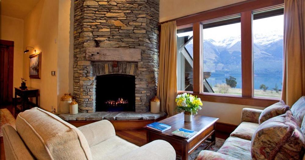 Lodge Suite