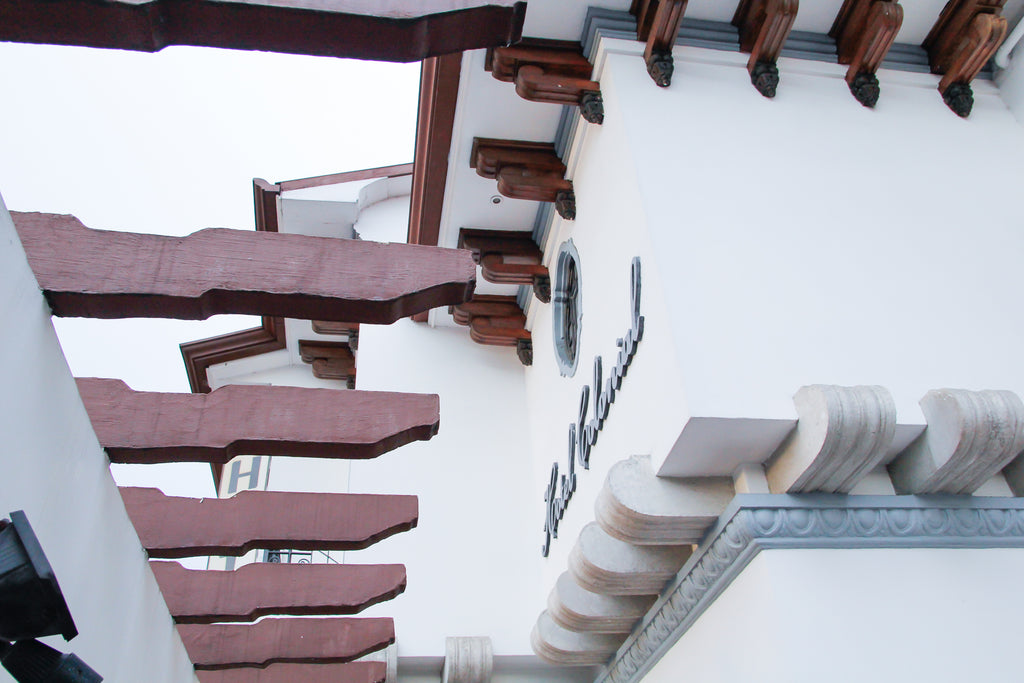 Details on main entrance