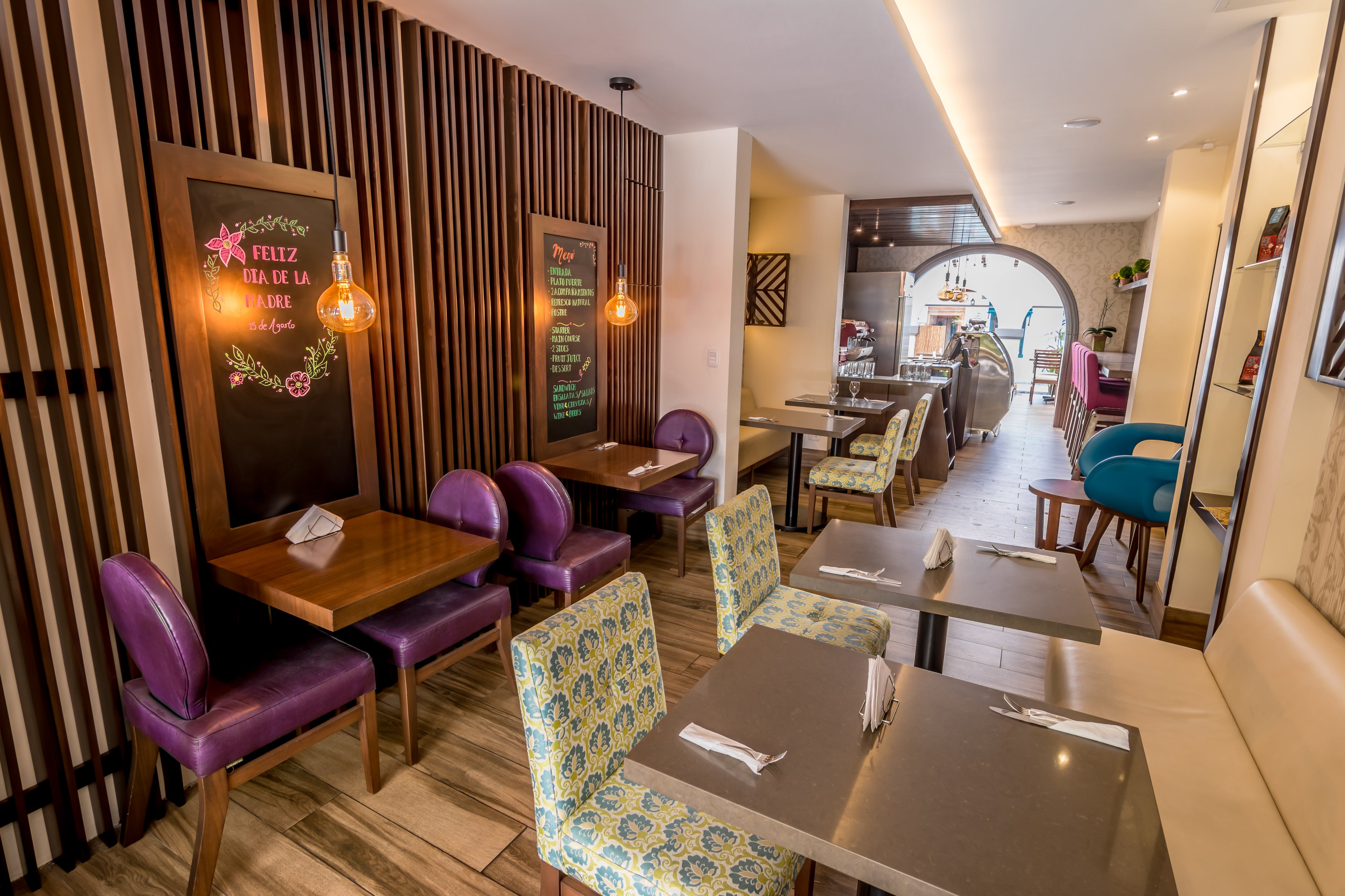 Restaurant / Coffee Shop