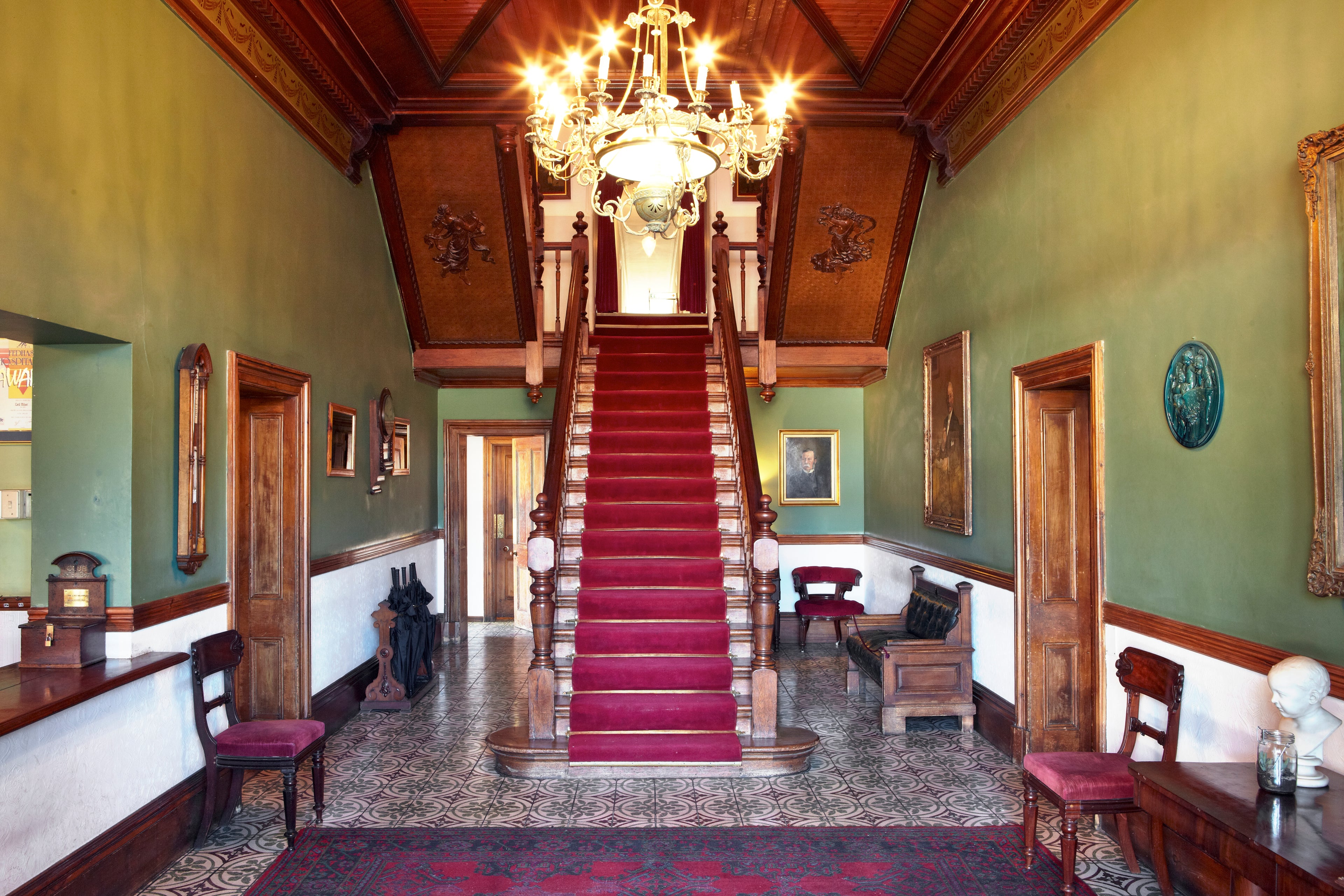 Lord Milner Hotel