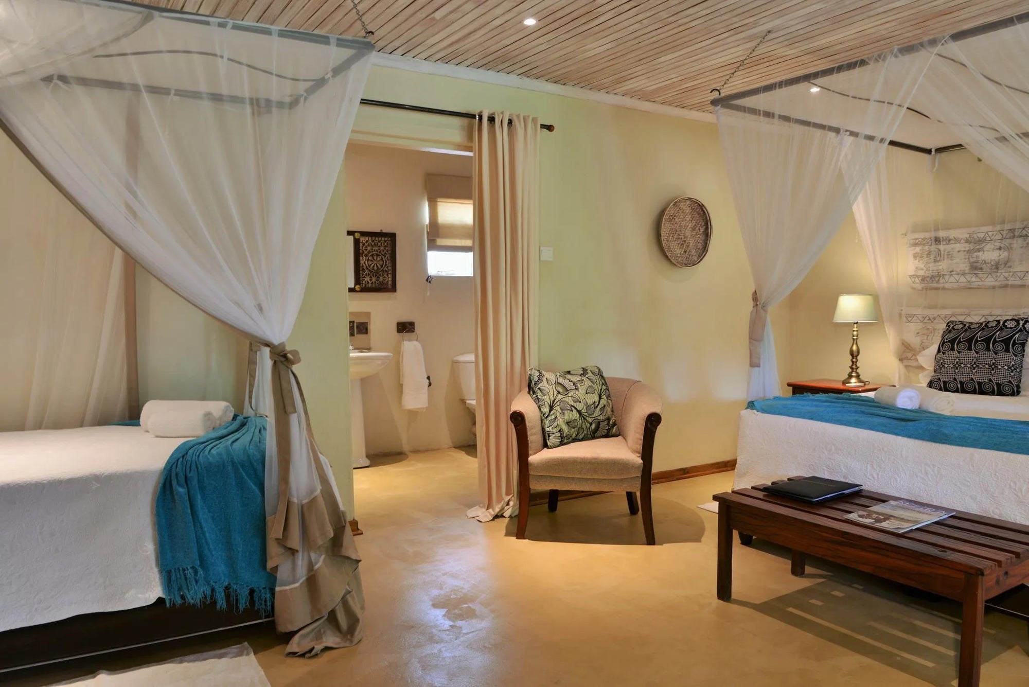Room gallery image 2.
