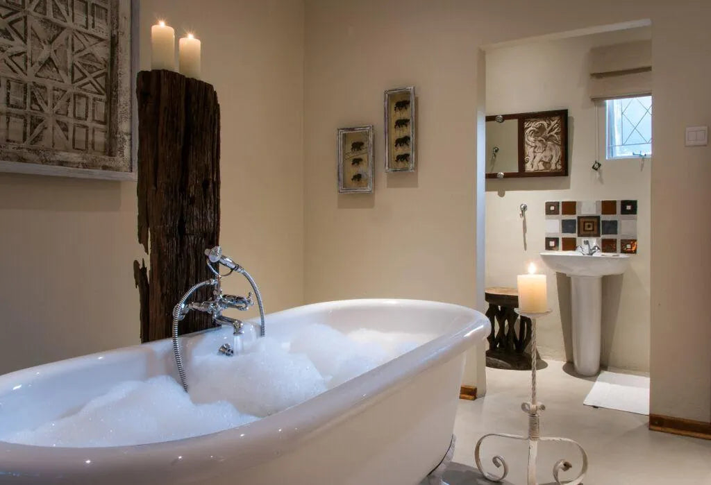 Honeymoon Suite