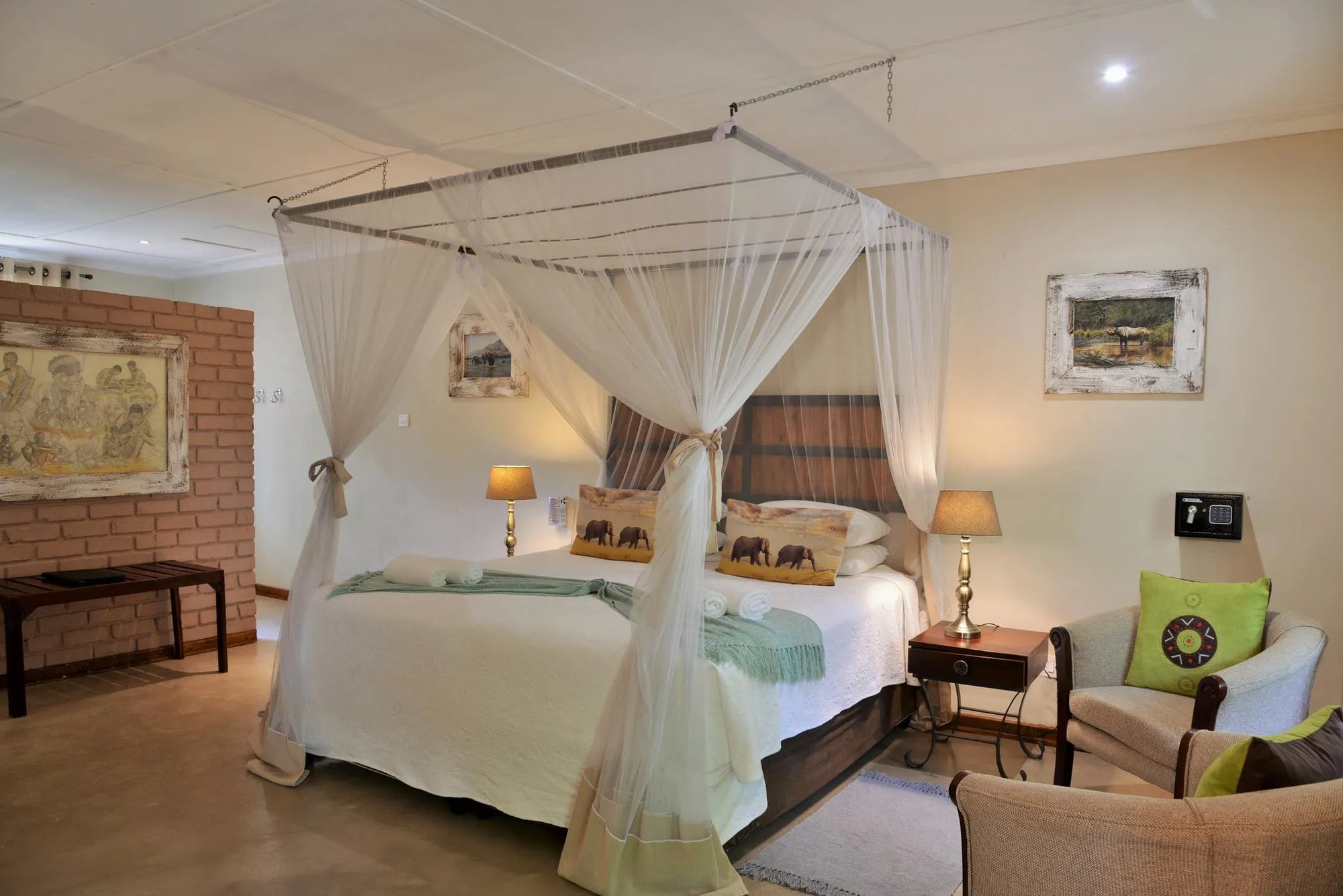 Double Executive Room at Bayete Guest Lodge, Victoria Falls (Zimbabwe), Zimbabwe.