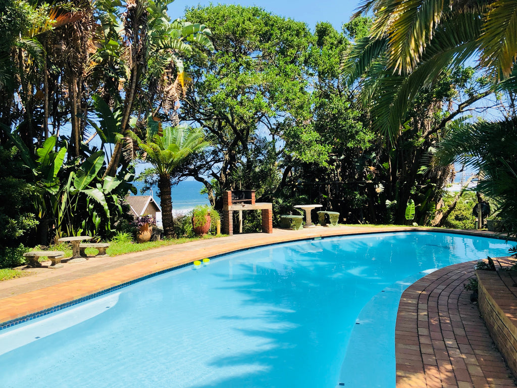 Swimming pool with sea views