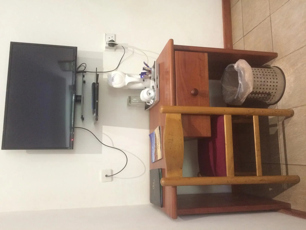 Room gallery image 4.