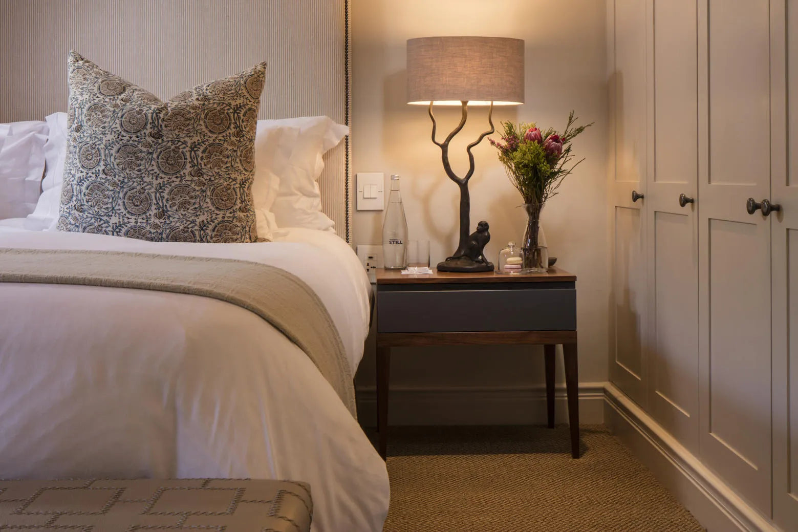 Room gallery image 1.