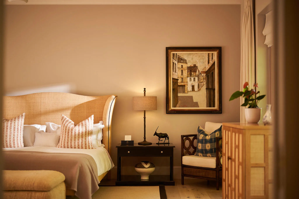 Room gallery image 4.