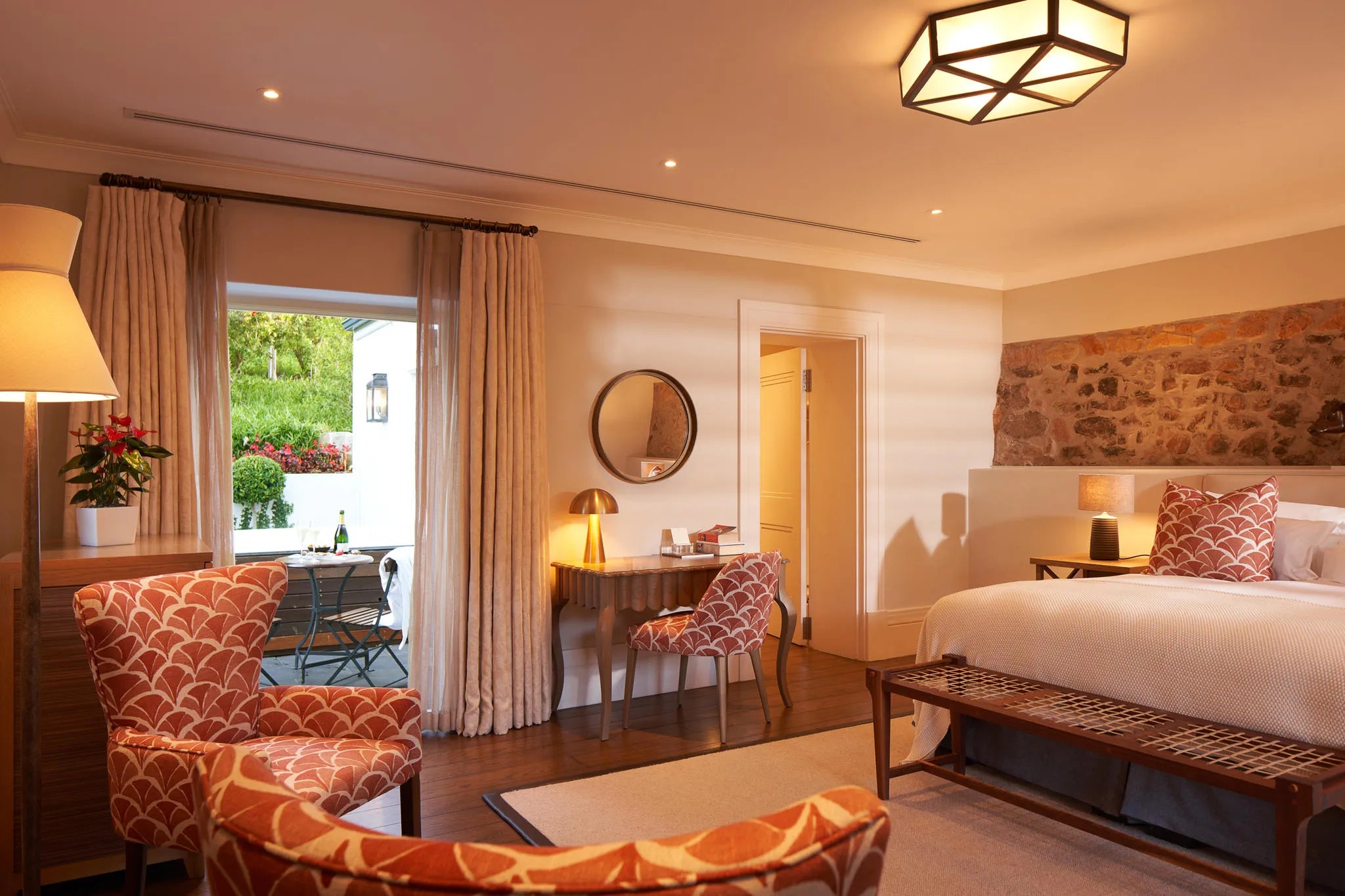 Room gallery image 7.