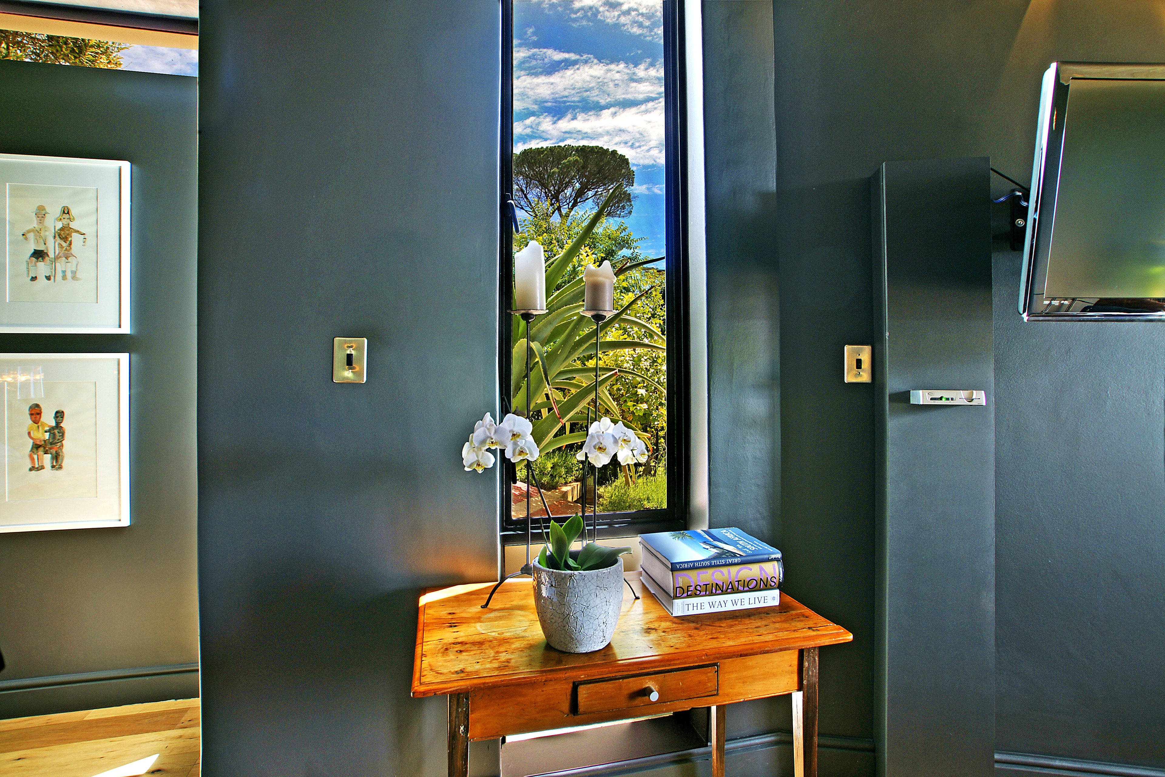 Chic Views