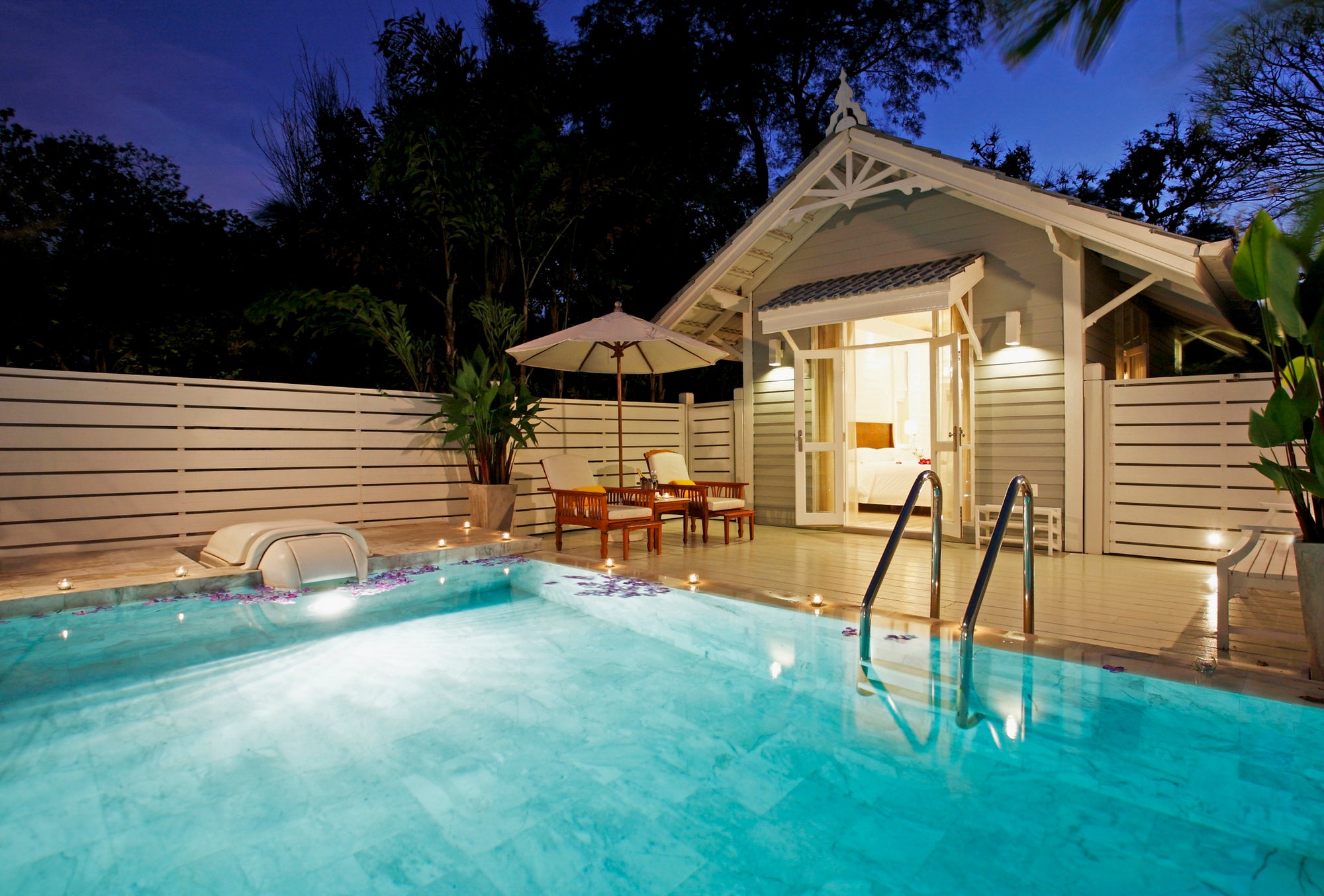 Deluxe Pool Villa