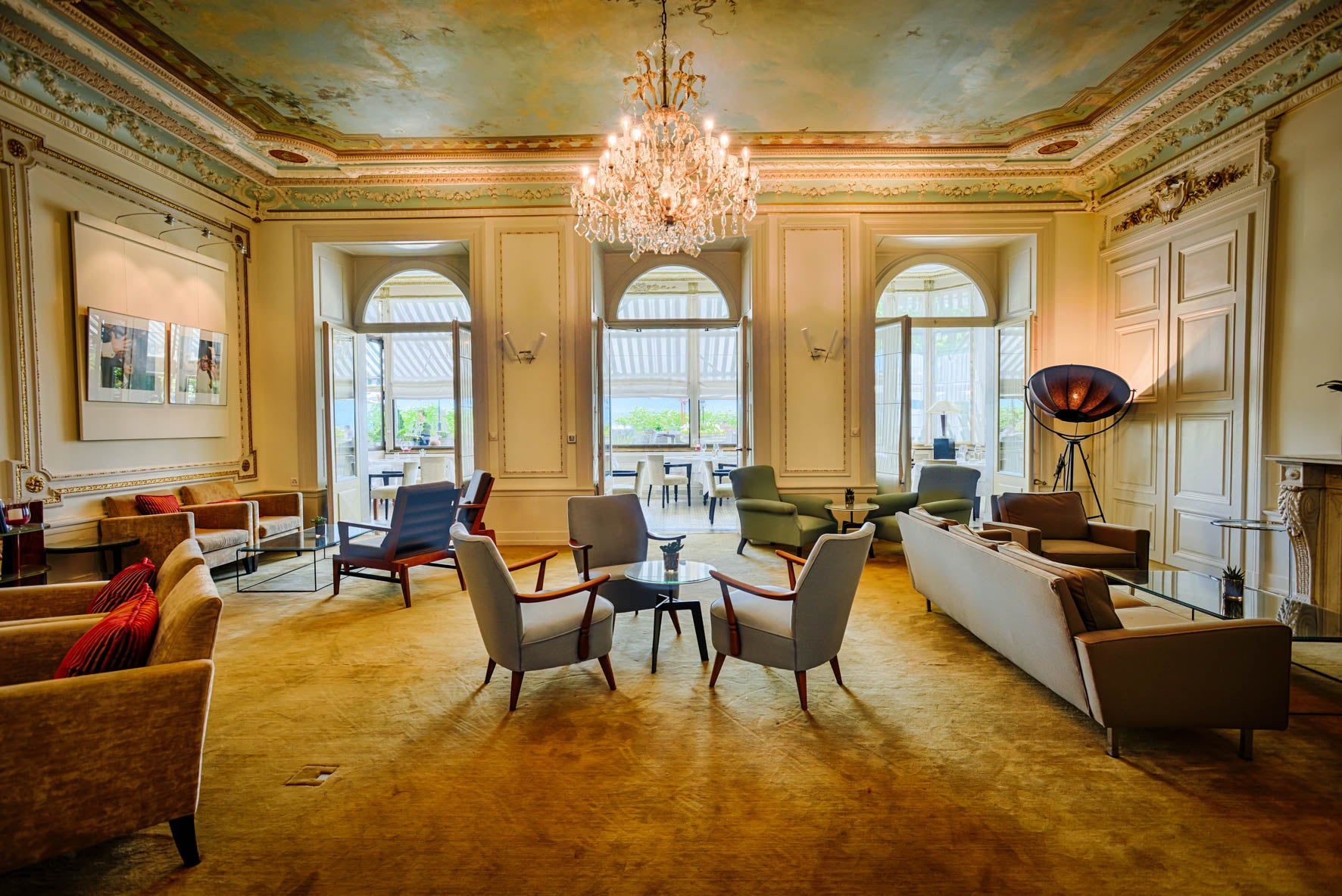 Trois Couronnes Hotel